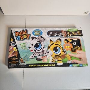 Build a bot twin pack Dog and Tiger kids robots Toy kit NEW In Box Robotics